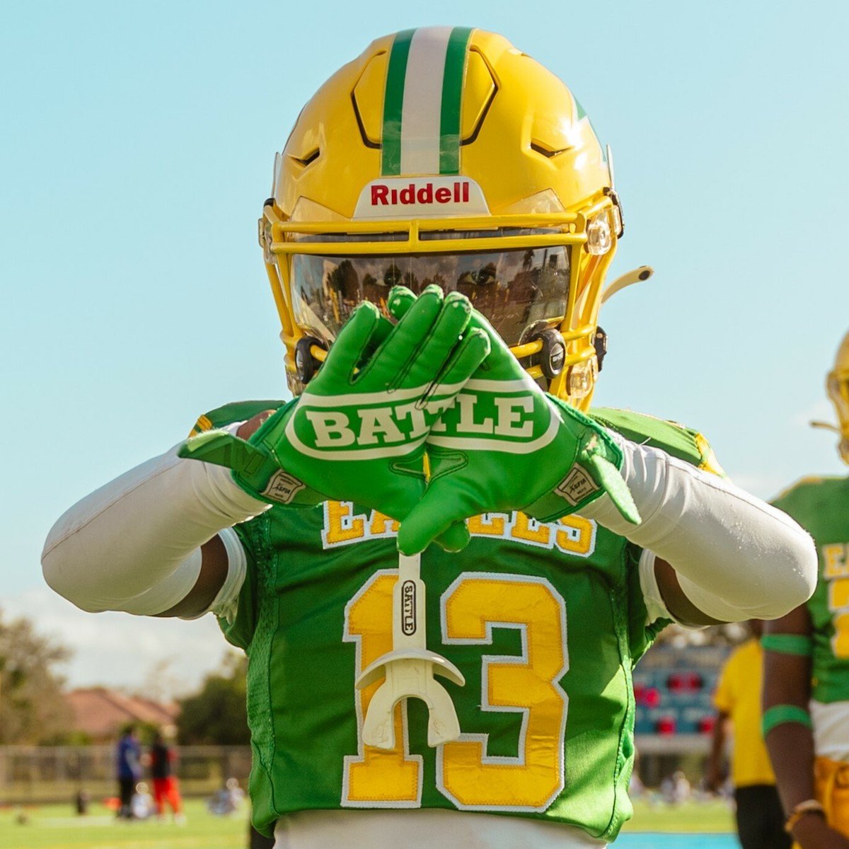 How to make your cheap football gloves sticky again